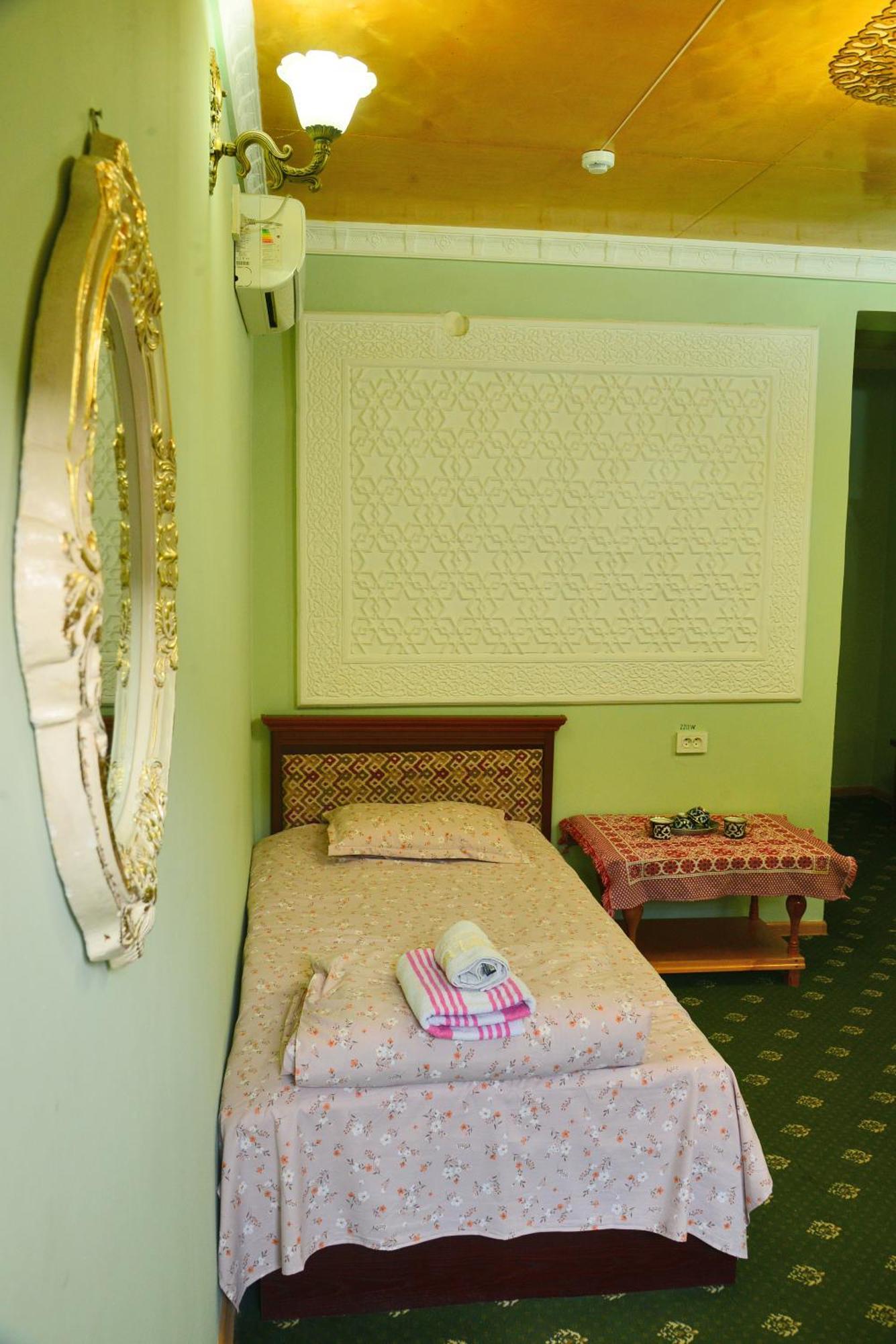 Hotel Nasriddin Navruz Buchara Exteriör bild